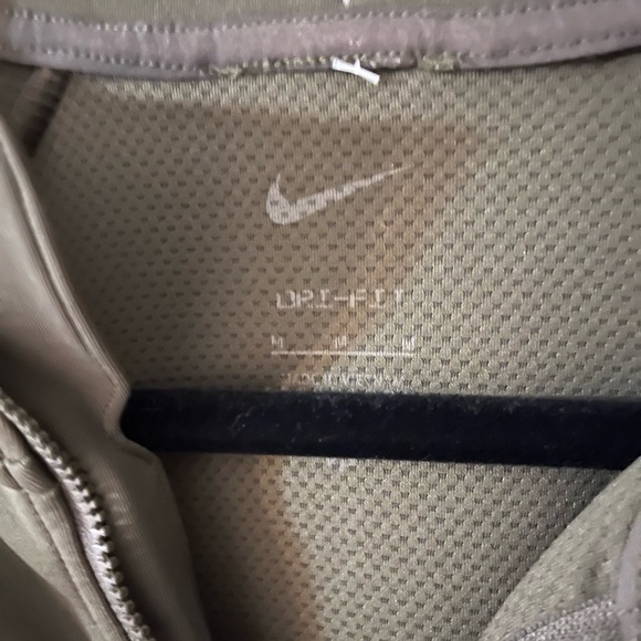 Nike Women's Prima Dri-FIT Olive Army Green Half Zip Pullover Sweatshirt Top - Picture 7 of 7